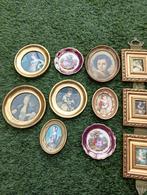 Antieke Miniatuur Portretten en Decoratieve Bordjes, Antiek en Kunst, Kunst | Overige Kunst, Ophalen