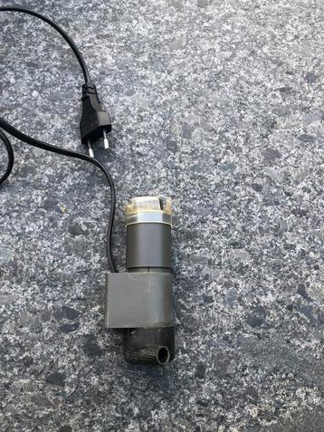 Oase skimmer beschikbaar voor biedingen