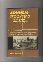 Arnhem Spookstad en we gingen voor drie dagen boek met 175 p, Ophalen of Verzenden, Zo goed als nieuw