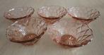 5 schaaltjes roze persglas, vintage, Huis en Inrichting, Ophalen of Verzenden, Zo goed als nieuw, Overige stijlen, Schaal of Schalen
