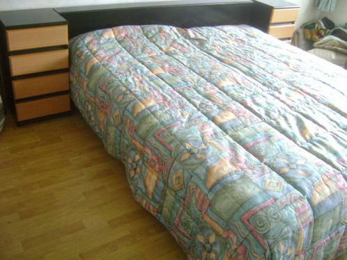 bed met ombouw en 2 nachtkastjes, Huis en Inrichting, Slaapkamer | Bedden, Gebruikt, Tweepersoons, 180 cm, 200 cm, Hout, Verstelbaar