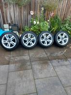 Winterbanden met velgen 235/45 R17 Volvo v60 2013-2018, Auto-onderdelen, Banden en Velgen, Ophalen, Banden en Velgen, 17 inch