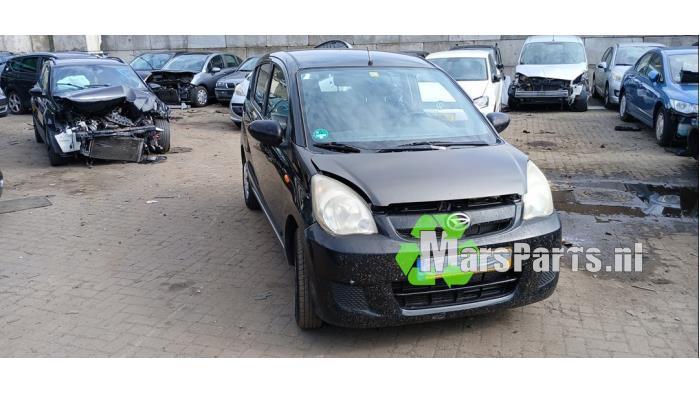 Aandrijfas links-voor van een Daihatsu Cuore, Auto-onderdelen, Remmen en Aandrijving, Daihatsu, Gebruikt, 3 maanden garantie, Ophalen of Verzenden