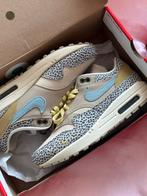 Nike Air Max 1 Safari Cobblestone maat 39, Verzenden, Nieuw, Sneakers of Gympen