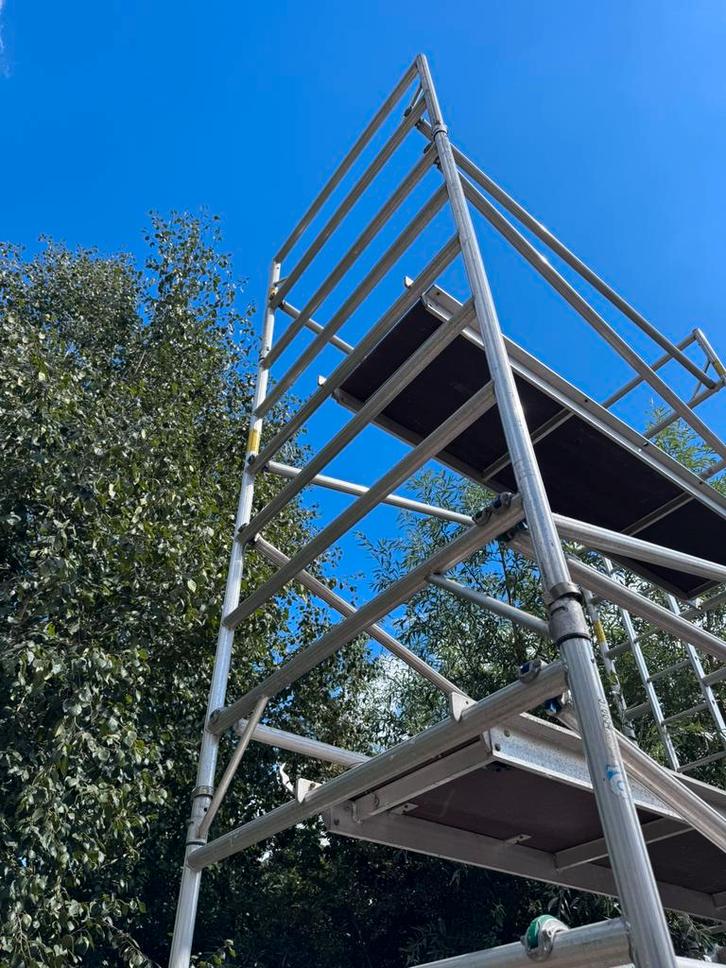 Little Jumbo steiger, Doe-het-zelf en Verbouw, Steigers, Zo goed als nieuw, Rolsteiger of Kamersteiger, 5 meter of hoger, Ophalen