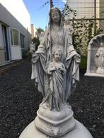 Maria met kind, vol steen., Ophalen of Verzenden, Steen, Mensenbeeld