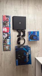 PS4 pro, Spelcomputers en Games, Spelcomputers | Sony PlayStation 4, Met games, Met 2 controllers, Ophalen of Verzenden, Zo goed als nieuw