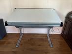 Verstelbaar kinderbureau, Huis en Inrichting, Bureaus, Ophalen, In hoogte verstelbaar, Gebruikt, Bureau