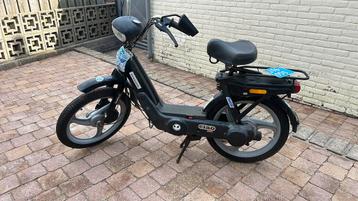Vespa ciao opknapper blauw kenteken  beschikbaar voor biedingen