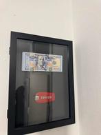 Uniek Schilderij met Ferrari Sleutel en Bankbiljetten, Ophalen of Verzenden, Zo goed als nieuw, Overige materialen, Minder dan 50 cm