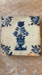 Antieke 17e eeuw tulp tegel 13 x 13 cm, Ophalen of Verzenden