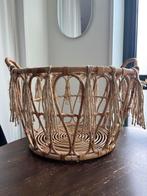 Snidad mand IKEA met franjes, Ophalen, Zo goed als nieuw, Rond, Riet