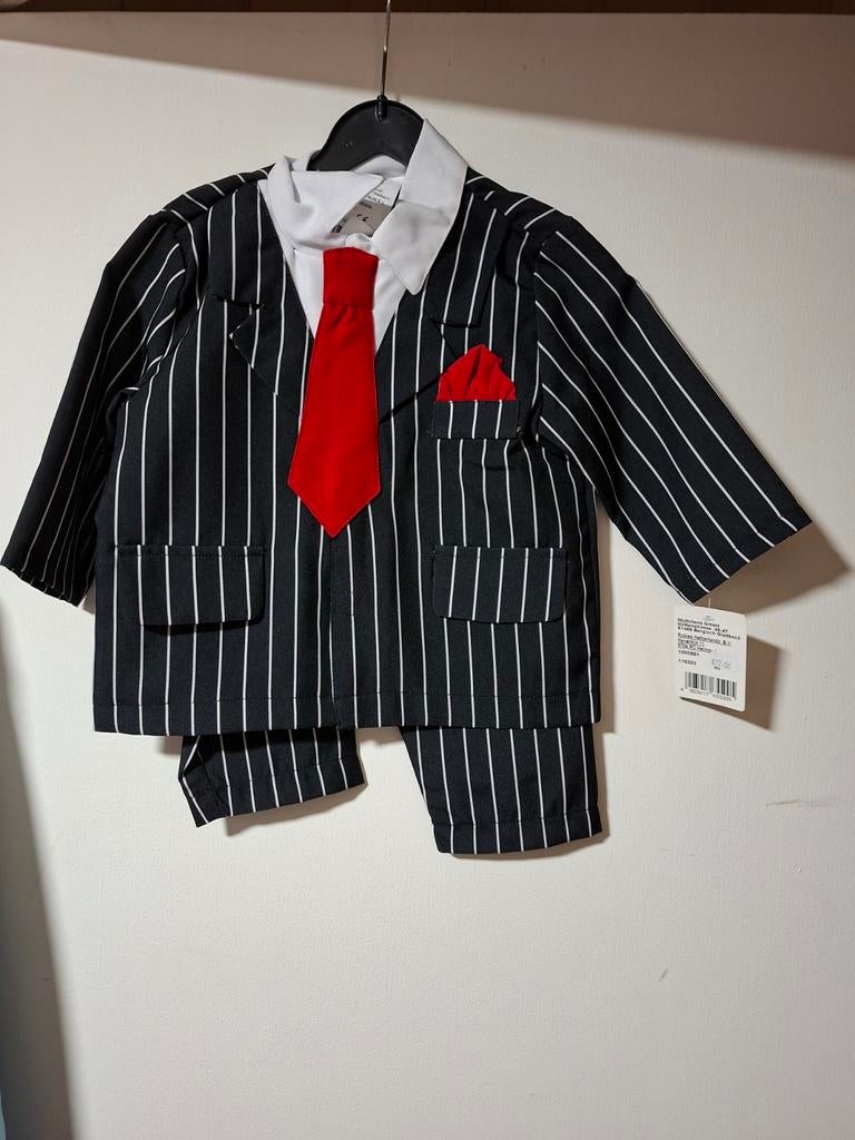 Carnaval kleding kinderen dames heren nu 100 stuks € 150,00, Ophalen, Carnaval, Nieuw, Overige maten