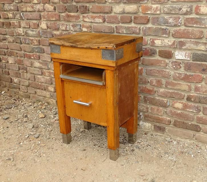 mooie kleine hakblok kapblok slagersblok, Antiek en Kunst, Curiosa en Brocante, Ophalen