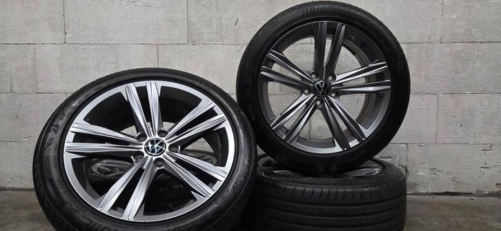 18" VW Passat B8 B9 T-roc R-line orig velgen zomerbanden, Auto-onderdelen, Banden en Velgen, Banden en Velgen, Zomerbanden, 18 inch