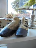 victoriaanse knoopschoentjes, kinderschoentjes, pop, Antiek en Kunst, Antiek | Kleding en Accessoires, Ophalen of Verzenden