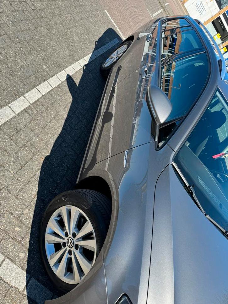 Volkswagen Golf 1.0 TSI 85KW Variant 2015 Grijs, Auto's, Volkswagen, Particulier, Golf, Benzine, A, Stationwagon, Handgeschakeld