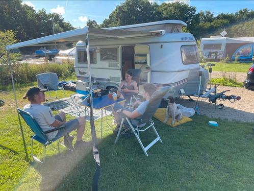 Eriba TouringTroll 1997 verlaagde prijs, Caravans en Kamperen, Caravans, Particulier, Eriba, Vast bed, 5 tot 6 meter, Koelkast