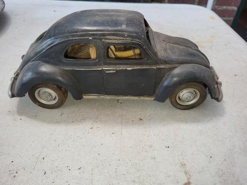 Mooie oude volkswagen ovaal kever van kunststof, Hobby en Vrije tijd, Modelauto's | 1:24, Zo goed als nieuw, Overige merken, Ophalen of Verzenden
