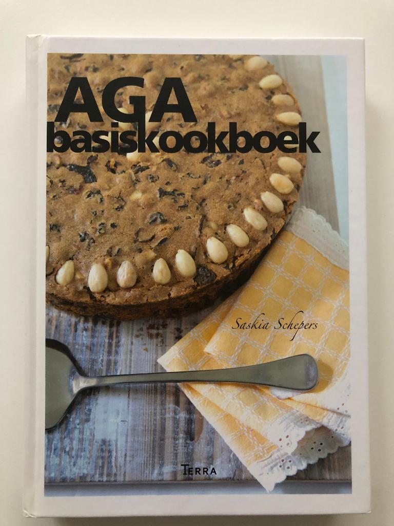 AGA - basiskookboek, Boeken, Kookboeken, Zo goed als nieuw, Voorgerechten en Soepen, Hoofdgerechten, Taart, Gebak en Desserts