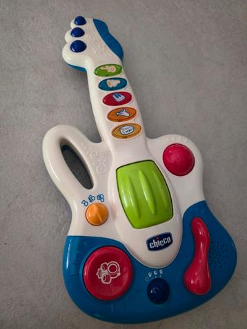 Chicco baby star gitaar beschikbaar voor biedingen