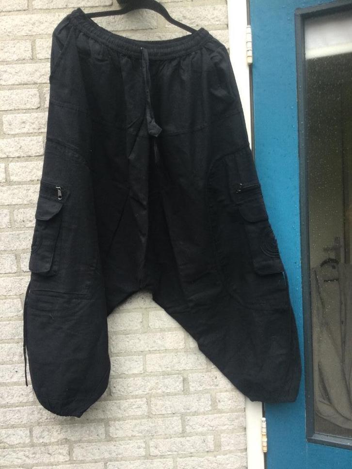 ZWARTE HAREMBROEK van LAXMAN, NIEUW, maat 38-46, Kleding | Dames, Broeken en Pantalons, Nieuw, Maat 42/44 (L), Zwart, Lang, Ophalen of Verzenden