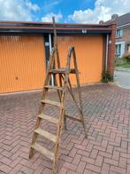 Vintage trap, Doe-het-zelf en Verbouw, Ladders en Trappen, Ophalen of Verzenden, Zo goed als nieuw, Minder dan 2 meter
