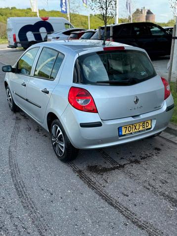 Renault Clio 1.2 16V  5-DRS 2007 87000km Nap! beschikbaar voor biedingen