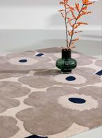Brink en Campman Marimekko Unikko Greige tapijt 170 x 240, Ophalen, 150 tot 200 cm, Crème, Rechthoekig