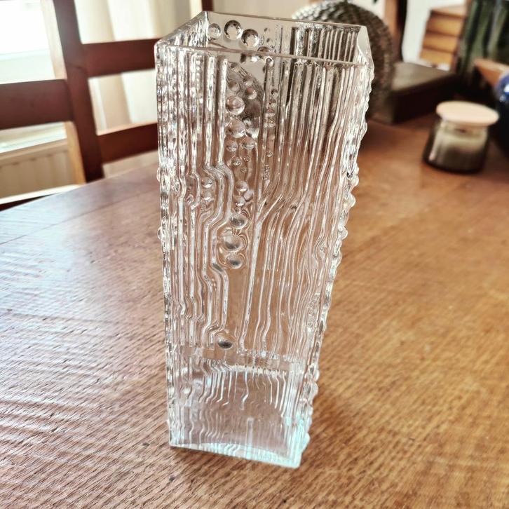 Willem Heesen helder glazen 'structuur vaas', Antiek en Kunst, Antiek | Vazen, Ophalen of Verzenden