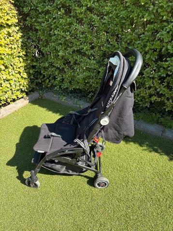 Maclaren Atom buggy - Goede Staat beschikbaar voor biedingen