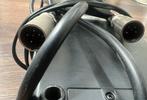 Giant twist 5 polig oplader voor accus 36v tot 42V 3A, Ophalen of Verzenden, Zo goed als nieuw