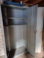 Metalen archiefkast met legplanken, Huis en Inrichting, Kasten | Roldeurkasten en Archiefkasten, Ophalen