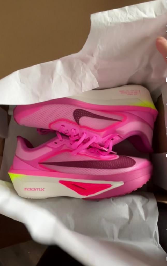 Nike zoom fly 6, Sport en Fitness, Loopsport en Atletiek, Ophalen of Verzenden, Zo goed als nieuw