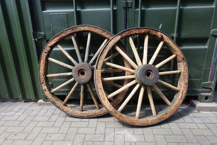 Wagenwiel, karrewielen, wagenwielen, set van twee, ø120 cm., Antiek en Kunst, Curiosa en Brocante, Ophalen