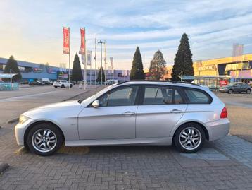 BMW 3-Serie 2.0 318 I Touring 2006 ,Grijs beschikbaar voor biedingen