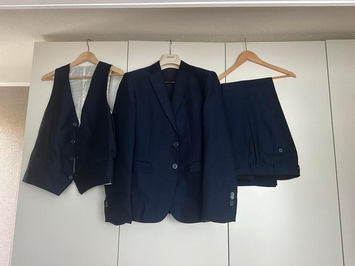 ROKA Driedelig trouwpak + extra’s, kostuum mt 50 donkerblauw, Kleding | Heren, Kostuums en Colberts, Zo goed als nieuw, Maat 48/50 (M)