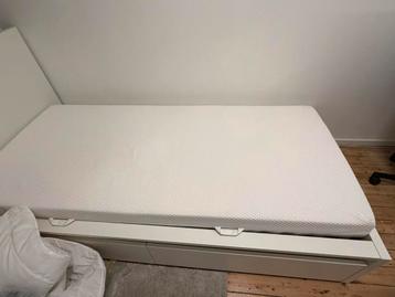 Malm Ikea Bedframe + Matras - afbeelding 5