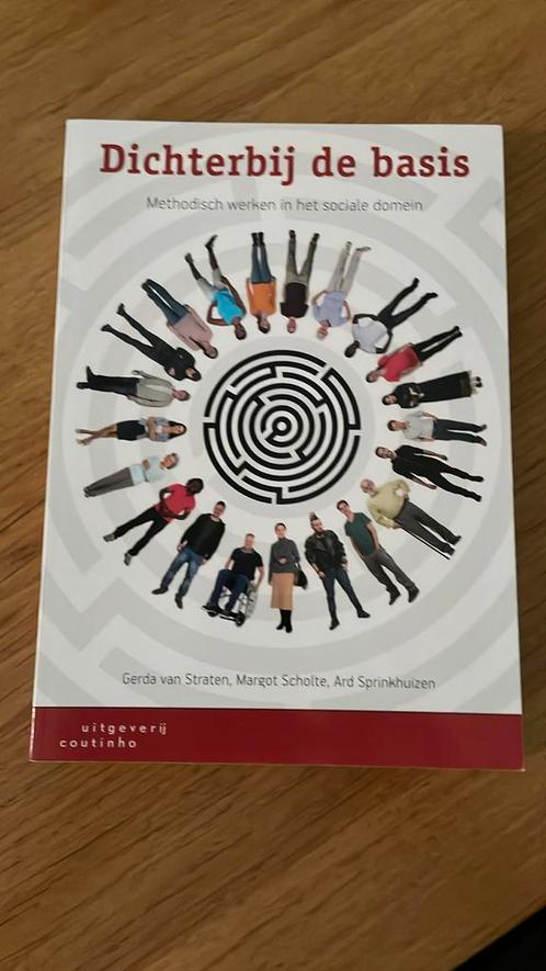 Margot Scholte - Dichterbij de basis, Boeken, Wetenschap, Zo goed als nieuw, Sociale wetenschap, Verzenden