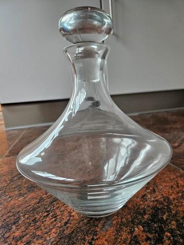 Glaze  karaf in nieuwstaat beschikbaar voor biedingen