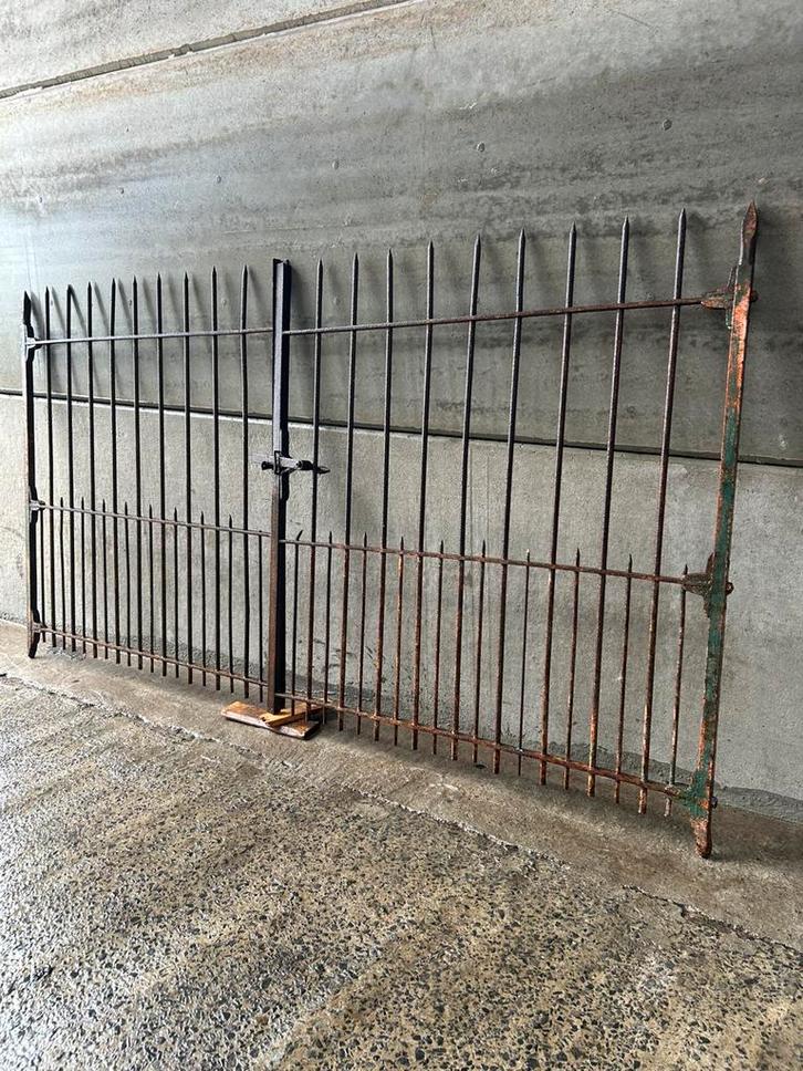 Mooi antiek landelijk dubbel hekken poort vol smeedijzeren, Tuin en Terras, Tuinhekken en Hekwerk, Gebruikt, Tuinhek, IJzer, Ophalen