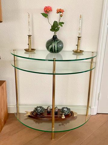 Glazen haltafel kaptafel sidetable met messing poten beschikbaar voor biedingen