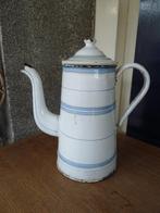 witte emaille koffiepot met blauwe biezen, Ophalen of Verzenden