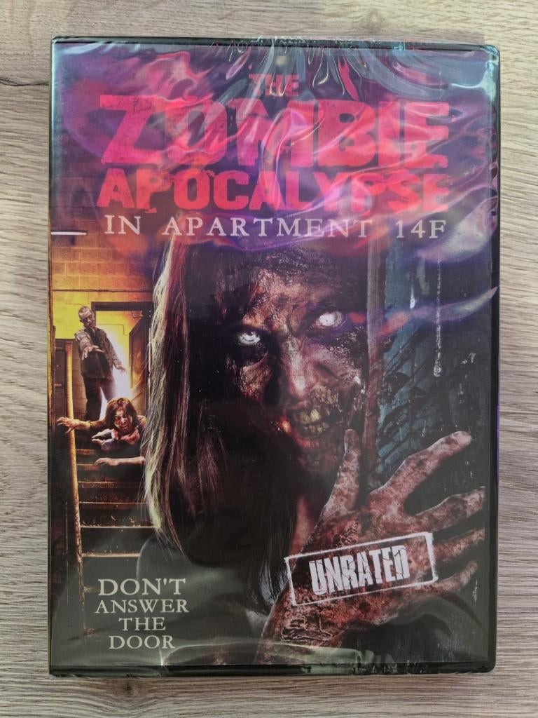 Zombie Apocalypse In Apartment 14F (NEW), Alle leeftijden, Ophalen of Verzenden, Nieuw in verpakking