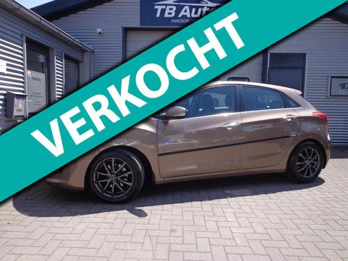 Hyundai I30 1.6 CRDi i-Catcher 5-DRS ! CLIMA !, Auto's, Hyundai, Bedrijf, Te koop, i30, ABS, Achteruitrijcamera, Airbags, Airconditioning