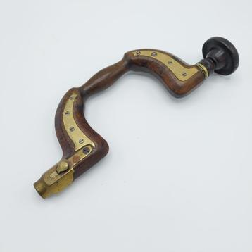 Engelse Booromslag (55640-24) beschikbaar voor biedingen