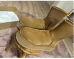 Ugg te koop!, Ophalen, UGG, Bruin, Snowboots