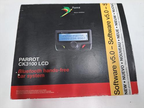 Parrot CK3100 LCD nog nieuw in doos, Auto diversen, Carkits, Nieuw, Ophalen of Verzenden