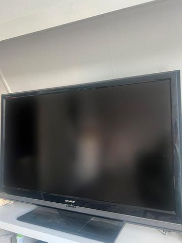 Sharp Tv Groot beschikbaar voor biedingen