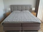 Te koop Boxspring 180x200 Karlsson Beige met nachtkastjes!!, Beige, Tweepersoons, Ophalen of Verzenden, Zo goed als nieuw